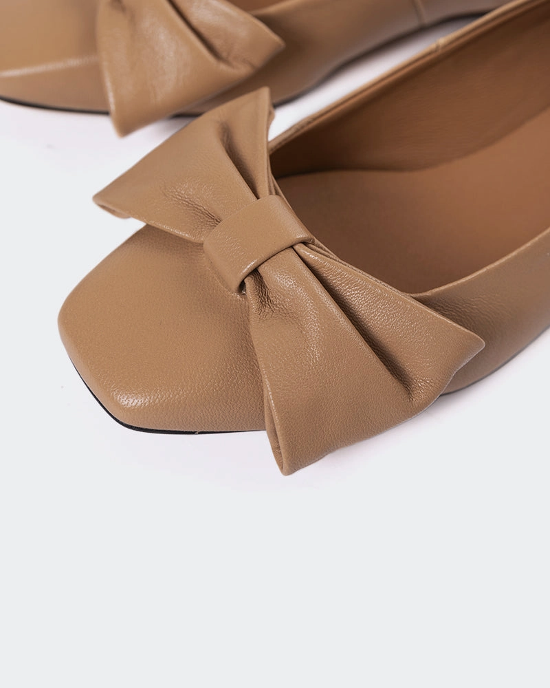 Admiralty Camel Leather