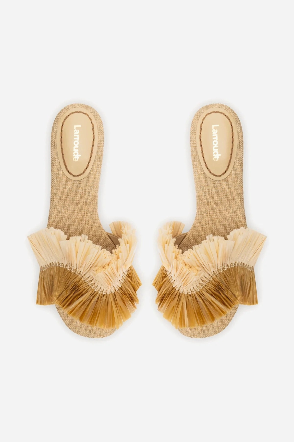 Ivy Fringe Flat In Beige Raffia