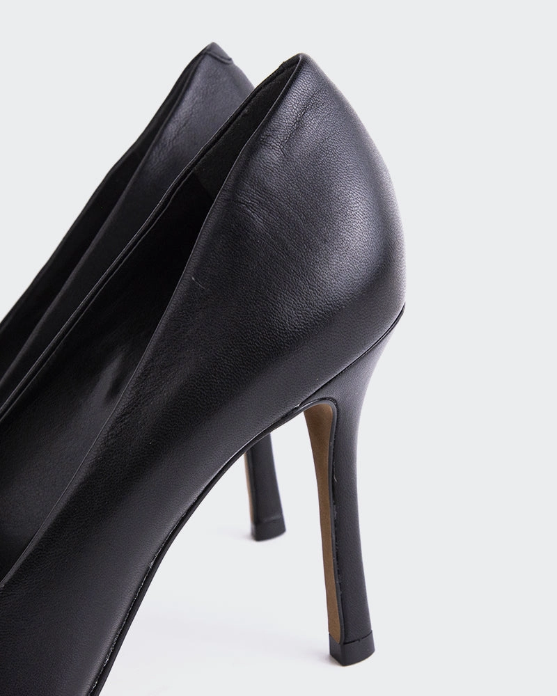 Moraya Black Leather