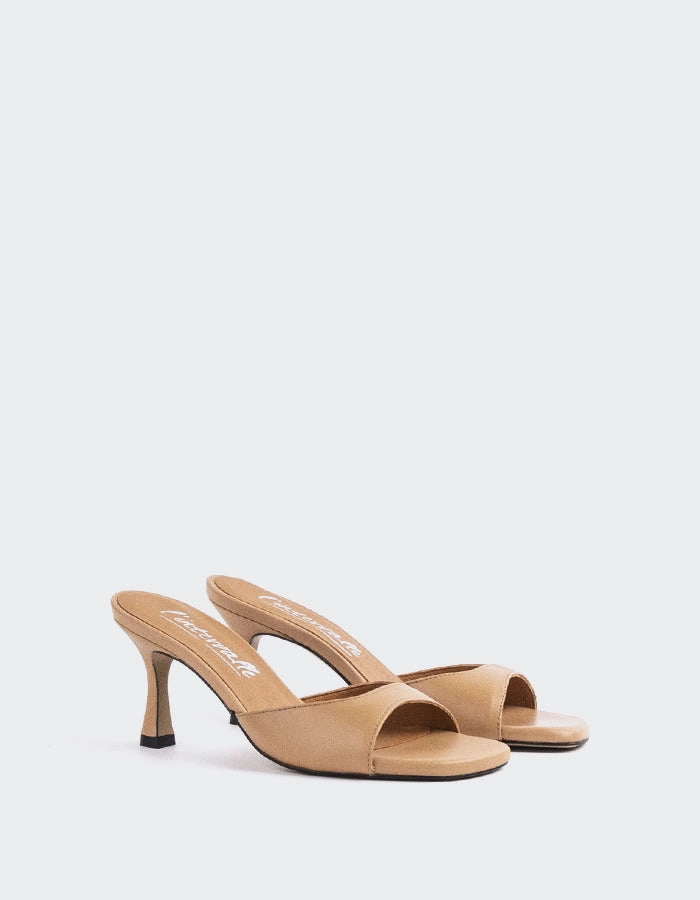 Norwood Camel Leather