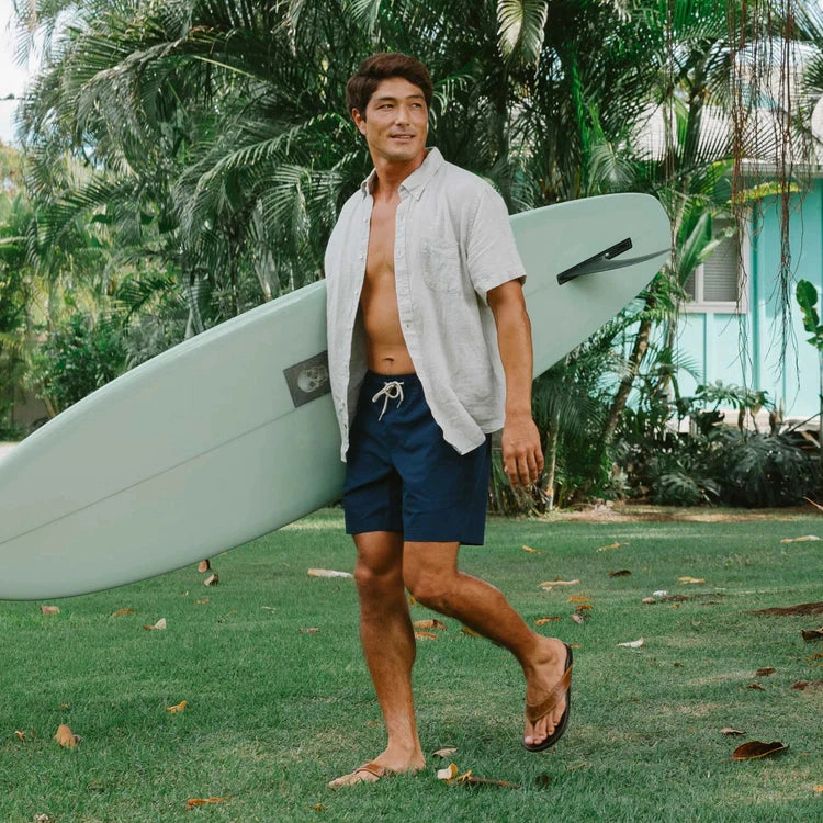 Olukai Hikianalia Men’s Beach Sandals