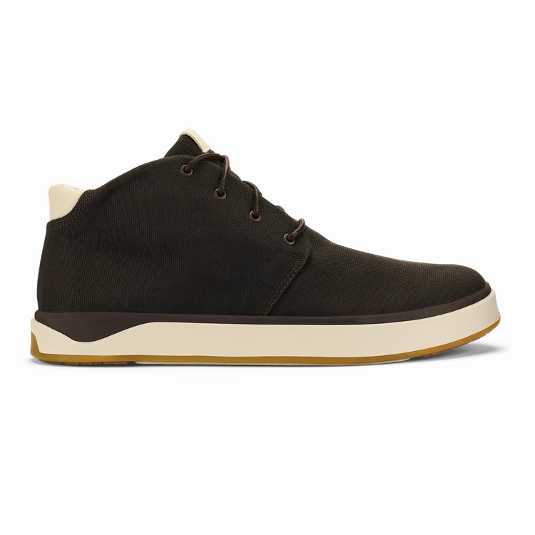 Olukai Men's Papakū Waxed Canvas Chukka Boots