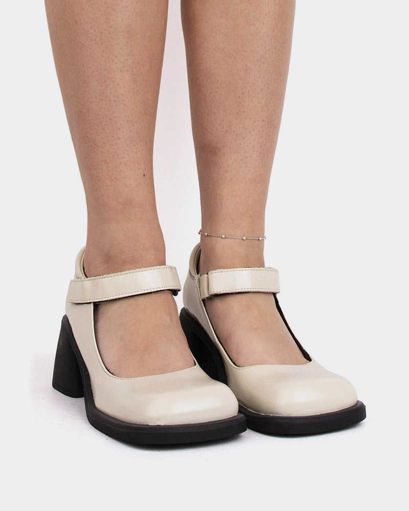 Queensway Off White Leather