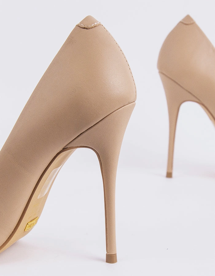 Teeva Nude Leather