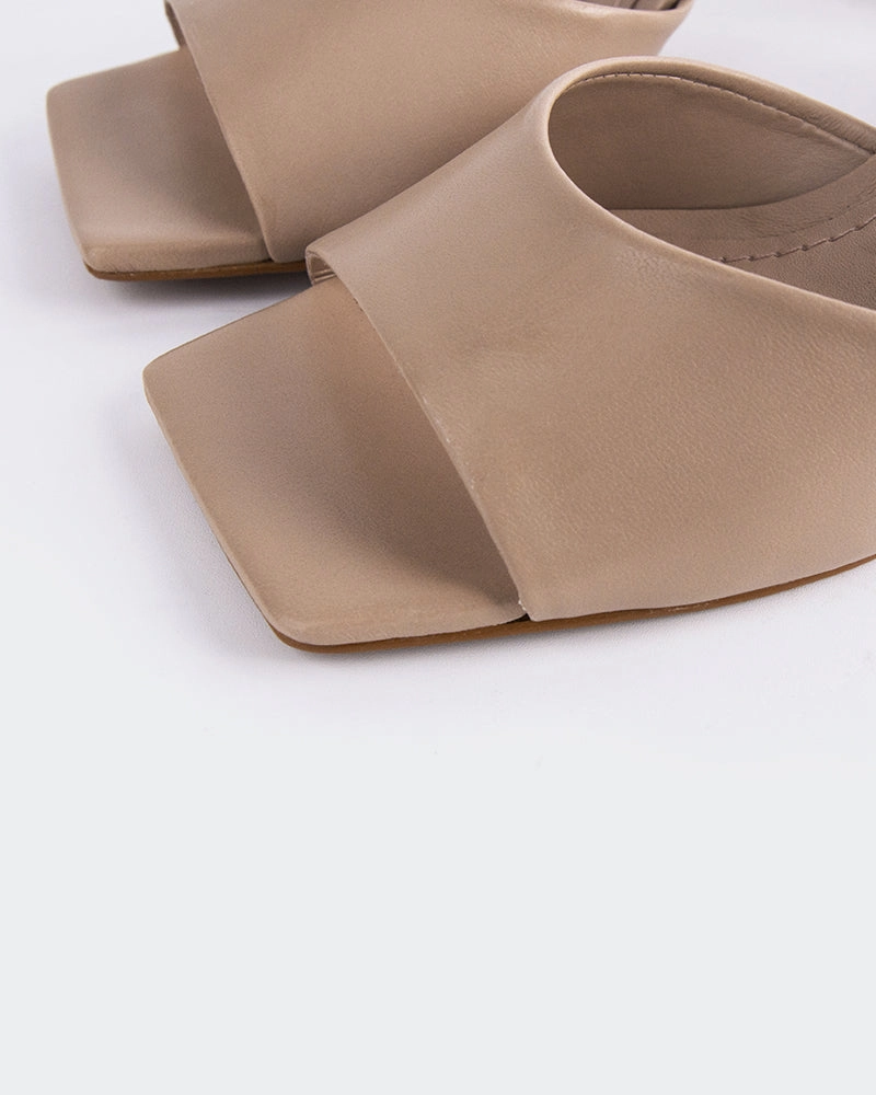 Visalia Nude Leather