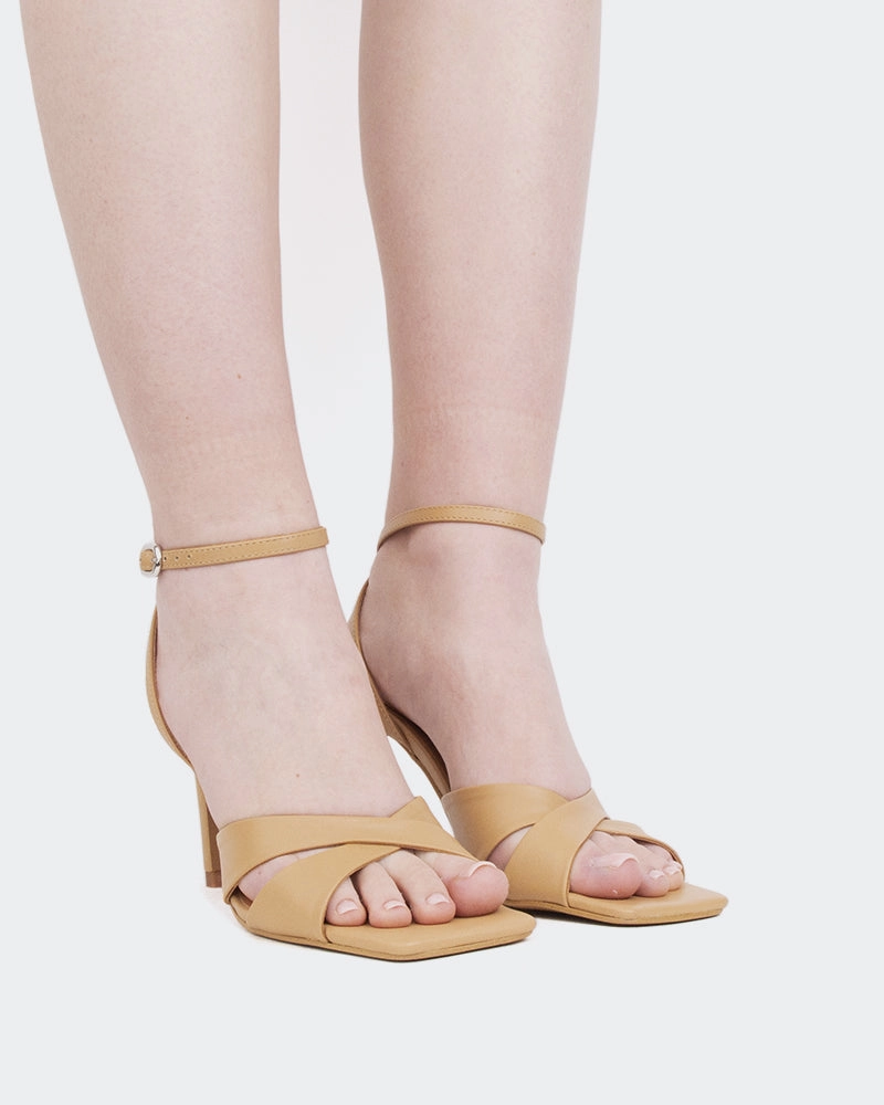 Vogart Tan Leather