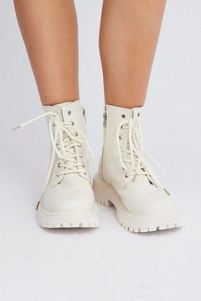 White Boots Chunky Lace up